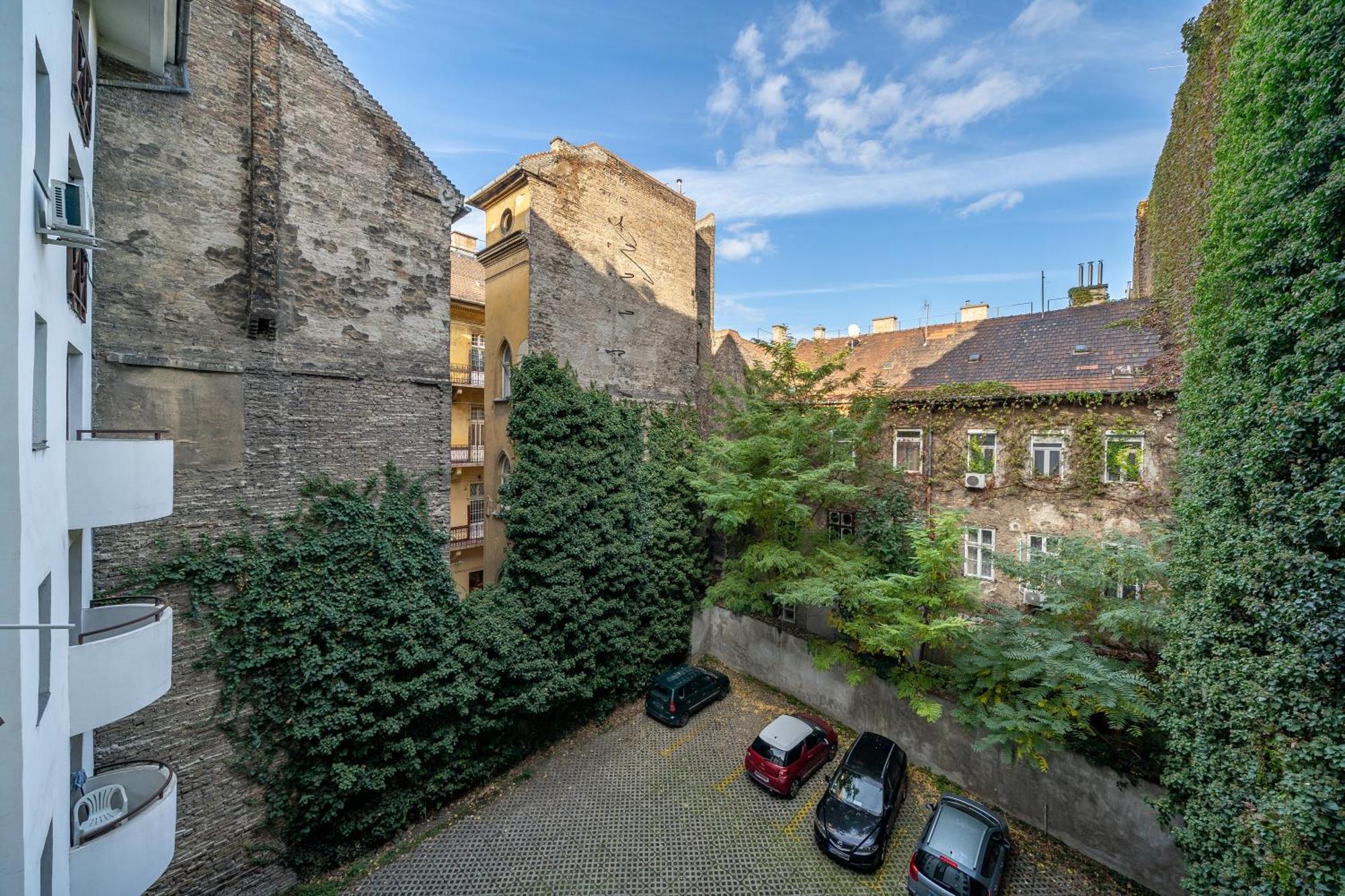 Sip Residence Budapest Esterno foto